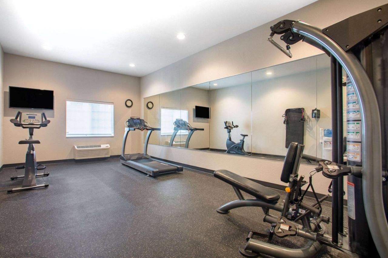 Microtel Inn & Suites By Wyndham Liberty Ne Kansas City Area Dış mekan fotoğraf